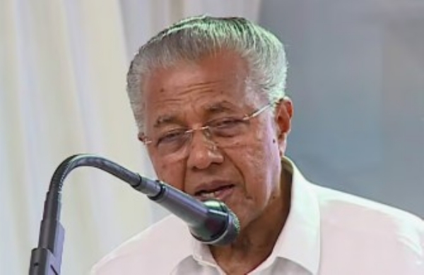 മമ്മൂട്ടി ടൗൺഷിപ്പ് വിവാദം: മുഖ്യമന്ത്രിയുടെ ഖേദപ്രകടനത്തിൽ സി.പി.എം പ്രവർത്തകർക്ക് അതൃപ്തി; പാർട്ടിയിൽ ഭിന്നത രൂക്ഷമാകുന്നു