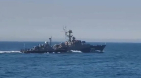 ഹോർമുസിൽ ഇറാന് റഷ്യൻ സഹായം? പസഫിക്കിൽ വൻ നാവിക അഭ്യാസവുമായി പുടിൻ; പാശ്ചാത്യ രാജ്യങ്ങൾക്ക് ശക്തമായ മുന്നറിയിപ്പ്