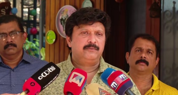 ജി. സുകുമാരൻ നായർ പിതൃതുല്യൻ, ഒരിക്കലും എതിർക്കില്ല; പത്തനാപുരത്തെ ആരോപണങ്ങൾക്ക് പിന്നിൽ രാഷ്ട്രീയം: കെ.ബി. ഗണേഷ് കുമാർ