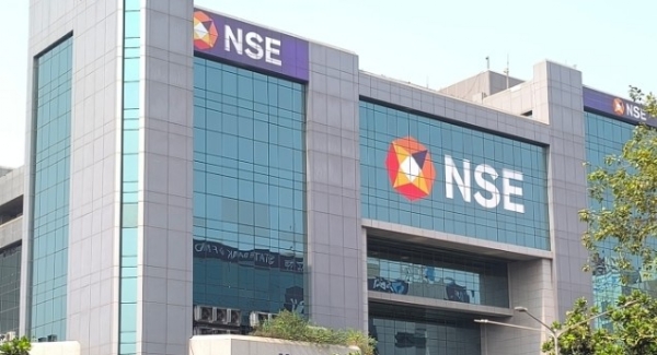 ഓഹരി വിപണിയിൽ കനത്ത അസ്ഥിരത; നേട്ടത്തോടെ തുടങ്ങിയ സെൻസെക്സും നിഫ്റ്റിയും തകർച്ചയിലേക്ക്