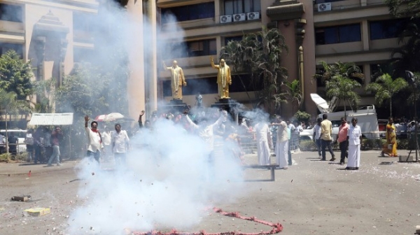 തമിഴ്നാട് തിരഞ്ഞെടുപ്പ്: ജനകീയ പ്രകടനപത്രികയുമായി ഡിഎംകെ; ചെന്നൈയിൽ നിർണ്ണായക കൂടിയാലോചന യോഗം; ജനങ്ങളുടെ നിർദ്ദേശങ്ങൾ തേടും തമിഴ്നാട് തിരഞ്ഞെടുപ്പ്: ജനകീയ പ്രകടനപത്രികയുമായി ഡിഎംകെ; ചെന്നൈയിൽ നിർണ്ണായക കൂടിയാലോചന യോഗം; ജനങ്ങളുടെ നിർദ്ദേശങ്ങൾ തേടും