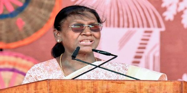 ഡൽഹി സർക്കാരിന്റെ സുപ്രധാനമായ നാല് വനിതാ ക്ഷേമ പദ്ധതികൾക്ക് രാഷ്ട്രപതി ദ്രൗപദി മുർമു ഇന്ന് തുടക്കം കുറിക്കുന്നു