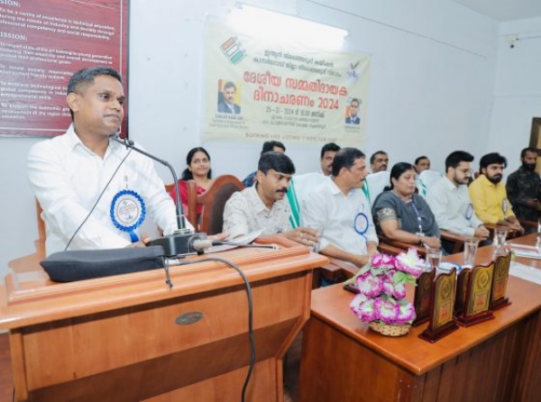 കെ ഇമ്പശേഖർ