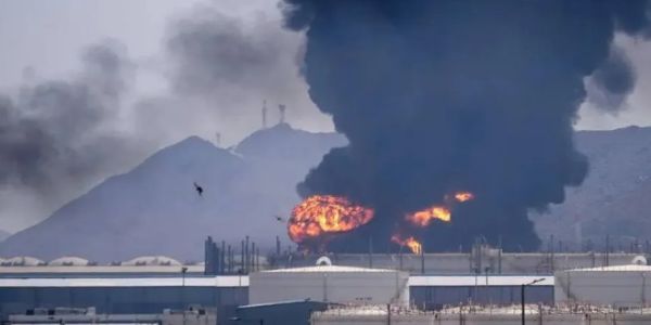 ഗൾഫ് മേഖലയിൽ യുദ്ധപ്രതിസന്ധി രൂക്ഷമാകുന്നു: കുവൈറ്റിലെ മിന അൽ-അഹ്മദി എണ്ണശുദ്ധീകരണ ശാലയ്ക്ക് നേരെ ഇറാന്റെ ഡ്രോൺ ആക്രമണം