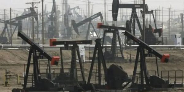 ഇന്ധനപ്രതിസന്ധിക്ക് ആശ്വാസം: ഇറാനിൽ നിന്നുള്ള എണ്ണ ഇറക്കുമതി പുനരാരംഭിക്കാൻ ഇന്ത്യൻ കമ്പനികൾ