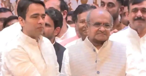 ജെ.ഡി.യു വിട്ടു; കെ.സി. ത്യാഗി രാഷ്ട്രീയ ലോക്ദളിൽ ചേർന്നു, ഉത്തരേന്ത്യൻ രാഷ്ട്രീയത്തിൽ പുതിയ ചലനങ്ങൾ ജെ.ഡി.യു വിട്ടു; കെ.സി. ത്യാഗി രാഷ്ട്രീയ ലോക്ദളിൽ ചേർന്നു, ഉത്തരേന്ത്യൻ രാഷ്ട്രീയത്തിൽ പുതിയ ചലനങ്ങൾ