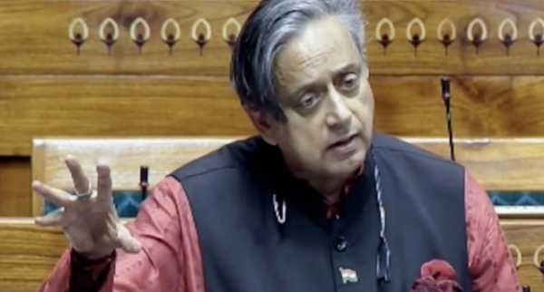 ട്രാൻസ്ജെൻഡർ ഭേദഗതി ബില്ലിനെതിരെ ശക്തമായ വിമർശനവുമായി ശശി തരൂർ എംപി