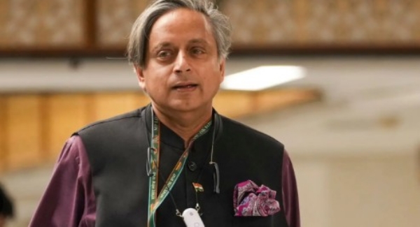 കേരള നിയമസഭാ തിരഞ്ഞെടുപ്പ് 2026: യുഡിഎഫിന്റെ വിജയതന്ത്രങ്ങൾ വെളിപ്പെടുത്തി ശശി തരൂർ; വികസനവും മാറ്റവും പ്രധാന ചർച്ചാവിഷയങ്ങൾ