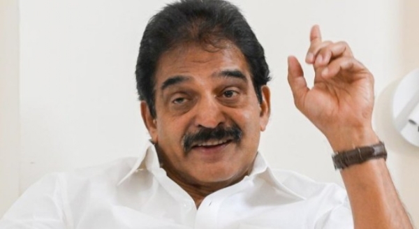 മുണ്ടക്കൈ-ചൂരൽമല പുനരധിവാസം: യു.ഡി.എഫ് വീടുകളുടെ താക്കോൽദാനം ഉടൻ; സർക്കാരിനെതിരെ വിമർശനവുമായി കെ.സി. വേണുഗോപാൽ മുണ്ടക്കൈ-ചൂരൽമല പുനരധിവാസം: യു.ഡി.എഫ് വീടുകളുടെ താക്കോൽദാനം ഉടൻ; സർക്കാരിനെതിരെ വിമർശനവുമായി കെ.സി. വേണുഗോപാൽ