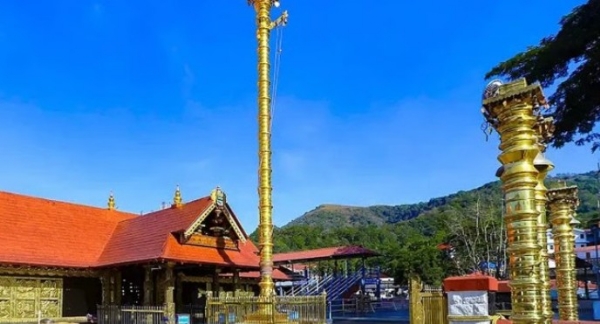 ശബരിമല കൊടിമര പുനഃപ്രതിഷ്ഠ: കേസെടുക്കാൻ തെളിവുകളില്ലെന്ന് വിജിലൻസ്; മുൻ യുഡിഎഫ് ഭരണസമിതിക്ക് ആശ്വാസം ശബരിമല കൊടിമര പുനഃപ്രതിഷ്ഠ: കേസെടുക്കാൻ തെളിവുകളില്ലെന്ന് വിജിലൻസ്; മുൻ യുഡിഎഫ് ഭരണസമിതിക്ക് ആശ്വാസം