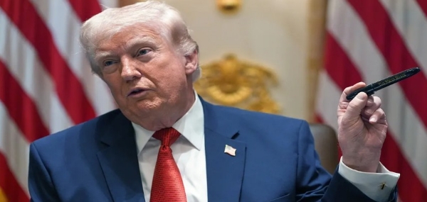 ഇറാനിലെ ഊർജ്ജ നിലയങ്ങൾക്ക് മേലുള്ള ആക്രമണം ഏപ്രിൽ 6 വരെ നീട്ടി വെച്ച് ട്രംപ്; ചർച്ചകൾ പുരോഗമിക്കുന്നു എന്ന് അമേരിക്കൻ പ്രസിഡന്റ്