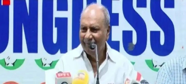 Congress leader AK Antony press meet Congress leader AK Antony press meet