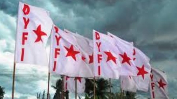 ഡി.വൈ.എഫ്.ഐ നേതാവിന്റെ ഭർത്താവ് വാറ്റുചാരായവുമായി പിടിയിൽ