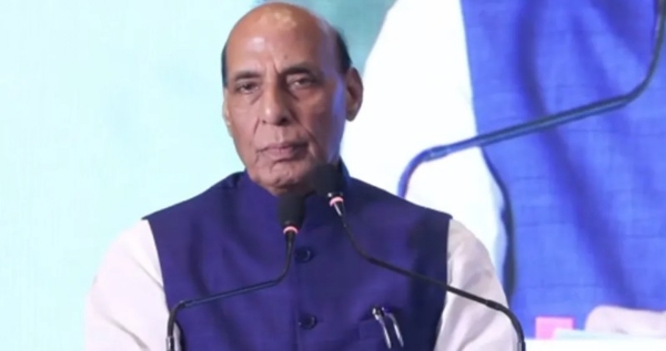 ലോകം കടുത്ത അനിശ്ചിതത്വത്തിൽ; പശ്ചിമേഷ്യൻ പ്രതിസന്ധി എണ്ണലഭ്യതയെ ബാധിച്ചേക്കാമെന്ന് രാജ്നാഥ് സിംഗ്