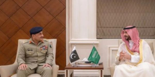 ഇറാൻ - സൗദി സംഘർഷം രൂക്ഷമാകുന്നു: പാകിസ്ഥാൻ സൈനിക മേധാവിയുമായി കൂടിക്കാഴ്ച നടത്തി സൗദി പ്രതിരോധ മന്ത്രി
