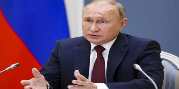 യുഎസ് സൈനിക കേന്ദ്രങ്ങളുടെ വിവരങ്ങൾ റഷ്യ ഇറാനുമായി പങ്കുവെക്കുന്നതായി റിപ്പോർട്ട്; ആശങ്കയോടെ ലോകം