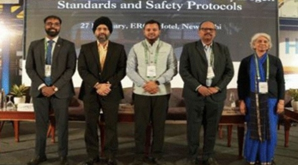 ഹരിത ഹൈഡ്രജൻ മേഖലയിൽ സുരക്ഷയും മാനദണ്ഡങ്ങളും ഉറപ്പാക്കാൻ ഇന്ത്യ-യുകെ സംയുക്ത ഉച്ചകോടി ഡൽഹിയിൽ നടന്നു