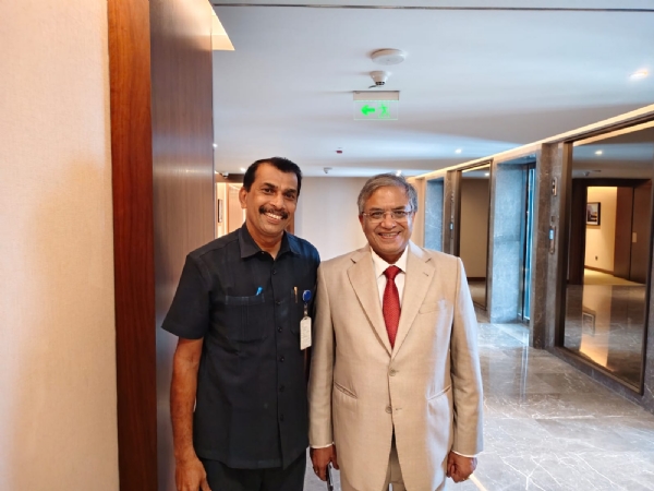 *ഗുരുവായൂർ ദേവസ്വം ചെയർമാനായി എ.വി. ഗോപിനാഥ് ചുമതലയേറ്റു*