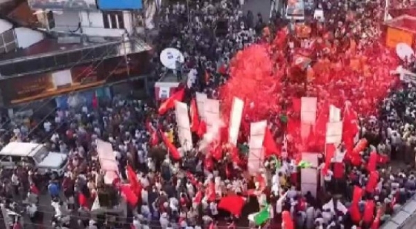 കോഴിക്കോട്ട് റെക്കോർഡ് പോളിങ്; 10 മണ്ഡലങ്ങളിൽ 80 ശതമാനം കടന്നു; മുന്നണികൾ പ്രതീക്ഷയിൽ കോഴിക്കോട്ട് റെക്കോർഡ് പോളിങ്; 10 മണ്ഡലങ്ങളിൽ 80 ശതമാനം കടന്നു; മുന്നണികൾ പ്രതീക്ഷയിൽ