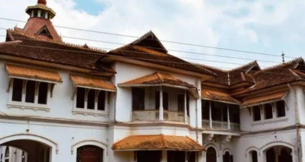 കവടിയാർ കൊട്ടാരത്തിലെ മോഷണം: മൊഴിയെടുപ്പ് പൂർത്തിയായി; അന്വേഷണം കൊട്ടാരത്തിനുള്ളിലേക്ക്