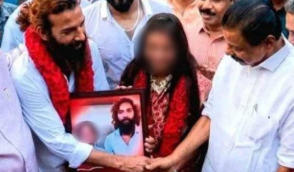 കുംഭമേള വൈറൽ പെൺകുട്ടിയുടെ വിവാഹം; ഭർത്താവിനെതിരെ പോക്സോ കേസ്; കേരള പോലീസിന്റെ നടപടികൾ നിരീക്ഷണത്തിൽ