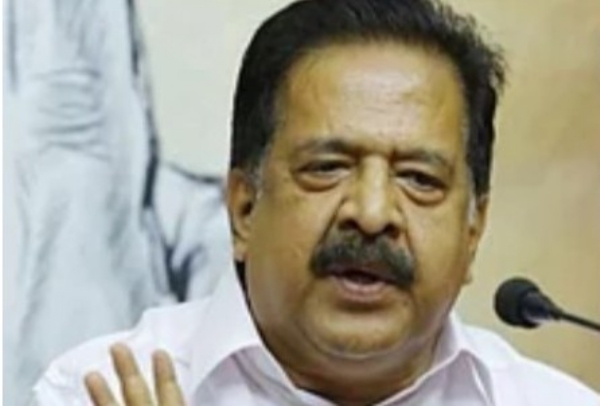 ഭീഷണിപ്പെടുത്തി വരുതിക്ക് നിർത്താമെന്ന് ബിജെപി വിചാരിക്കേണ്ട; പി.സി. ജോർജിനെതിരെ രമേശ് ചെന്നിത്തല