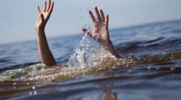 കോഴിക്കോട് പുഴയിൽ കുളിക്കാനിറങ്ങിയ കുടുംബത്തിലെ മൂന്നുപേർ മുങ്ങിമരിച്ചു; നാടിനെ നടുക്കിയ ദുരന്തം