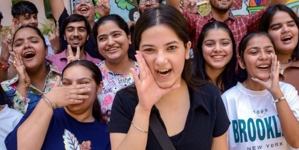 സിബിഎസ്ഇ പത്താം ക്ലാസ് ഫലം പ്രസിദ്ധീകരിച്ചു; വിജയക്കുതിപ്പുമായി വിദ്യാർത്ഥികൾ; ഫലമറിയാൻ നേരിട്ടുള്ള ലിങ്കുകൾ ഇവിടെ