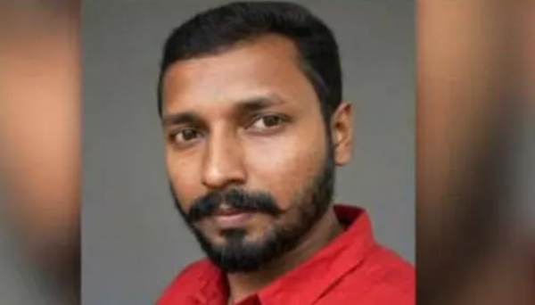 വിഷു ആഘോഷത്തിനിടെ നാടിനെ നടുക്കിയ ദുരന്തം; പടക്കം പൊട്ടി യുവാവ് മരിച്ചു; പാലക്കാട്ടെ പടക്ക അപകടത്തിന്റെ ഞെട്ടിക്കുന്ന വിവരങ്ങൾ