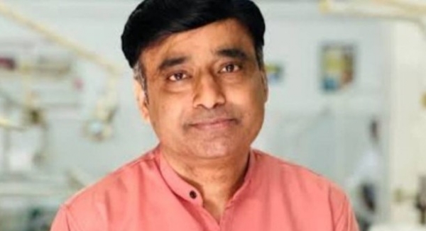 നിതിൻ രാജിന്റെ മരണം: ആരോഗ്യ സർവകലാശാലാ അന്വേഷണം തുടങ്ങി; സഹപാഠികളുടെ മൊഴിയെടുക്കും; ഡോ. റാമിനെ പുറത്താക്കണമെന്ന് വിദ്യാർത്ഥികൾ