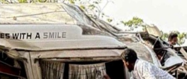 വാൽപ്പാറയിൽ വിനോദയാത്രാ സംഘം സഞ്ചരിച്ച വാഹനം കൊക്കയിലേക്ക് മറിഞ്ഞു; 10 മരണം; നടുക്കം മാറാതെ ദൃക്സാക്ഷികൾ