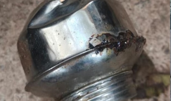 കൂത്തുപറമ്പിൽ വീടിന് നേരെ സ്റ്റീൽ ബോംബേറ്; പൊട്ടാത്തതിനാൽ ഒഴിവായത് വൻ ദുരന്തം; സിസിടിവി ദൃശ്യങ്ങൾ പുറത്ത്