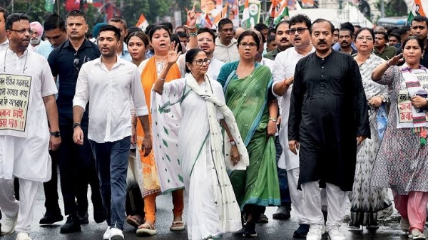 ബംഗാൾ പോരാട്ടം ഒന്നാം ഘട്ടത്തിലേക്ക്; പരസ്യപ്രചാരണം നാളെ അവസാനിക്കും, സുരക്ഷ ശക്തം