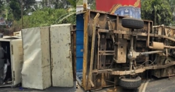 കൂടത്തായിൽ പിക്കപ്പ് വാൻ നിയന്ത്രണംവിട്ട് മറിഞ്ഞു: ആറ് ഇതര സംസ്ഥാന തൊഴിലാളികൾക്ക് പരിക്ക്