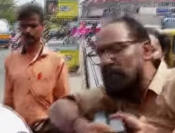 തൃശ്ശൂർ ശക്തൻ ബസ് സ്റ്റാൻഡിൽ ഡിവൈഡർ തർക്കം; മേയർക്കെതിരെ എൽഡിഎഫ് കൗൺസിലർമാരുടെ പ്രതിഷേധം