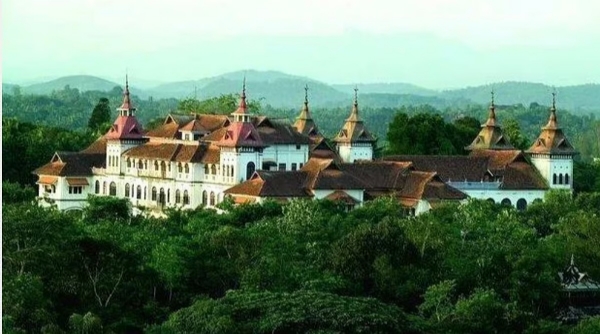Kawdiar Palace