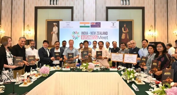 ഇന്ത്യ-ന്യൂസിലാൻഡ് വ്യാപാര കരാർ ഒപ്പിട്ടു: കയറ്റുമതി തീരുവ ഇല്ലാതാകും; വിസ നിയമങ്ങളിൽ ഇളവ്; വിശദാംശങ്ങൾ ഇവ