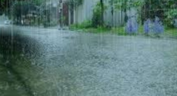 കൊടുംചൂടിൽ വെന്തുരുകി കേരളം; ആശ്വാസമായി വേനൽമഴ എത്തുന്നു; വിവിധ ജില്ലകളിൽ യെല്ലോ അലർട്ട്