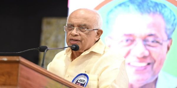 സംസ്ഥാനത്ത് പവര്കട്ടില്ല; മാധ്യമങ്ങള് അനാവശ്യമായി പ്രശ്നങ്ങളുണ്ടാക്കുന്നു; വൈദ്യുത മന്ത്രി കെ കൃഷ്ണന്കുട്ടി