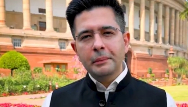 എന്നെ നിശബ്ദനാക്കാം, പക്ഷേ തോൽപ്പിക്കാനാവില്ല; എഎപിയിൽ രാഘവ് ചദ്ദക്കെതിരെ അച്ചടക്ക നടപടി? രാഷ്ട്രീയ കേന്ദ്രങ്ങൾ ഉറ്റുനോക്കുന്നു എന്നെ നിശബ്ദനാക്കാം, പക്ഷേ തോൽപ്പിക്കാനാവില്ല; എഎപിയിൽ രാഘവ് ചദ്ദക്കെതിരെ അച്ചടക്ക നടപടി? രാഷ്ട്രീയ കേന്ദ്രങ്ങൾ ഉറ്റുനോക്കുന്നു