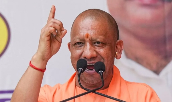 സ്ത്രീവിരുദ്ധ മനോഭാവം: സമാജ്വാദി പാർട്ടിക്കെതിരെയും കോൺഗ്രസിനെതിരെയും ആഞ്ഞടിച്ച് യോഗി ആദിത്യനാഥ്