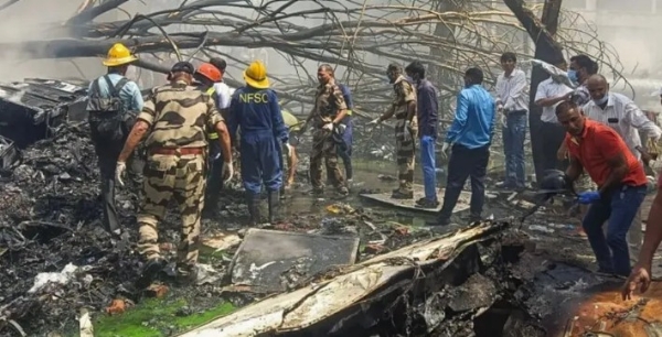 അഹമ്മദാബാദ് വിമാനാപകടം: ബ്ലാക്ക് ബോക്സ് വിവരങ്ങൾ പുറത്തുവിടണമെന്ന് കുടുംബാംഗങ്ങൾ; പ്രധാനമന്ത്രിക്ക് കത്തയച്ചു അഹമ്മദാബാദ് വിമാനാപകടം: ബ്ലാക്ക് ബോക്സ് വിവരങ്ങൾ പുറത്തുവിടണമെന്ന് കുടുംബാംഗങ്ങൾ; പ്രധാനമന്ത്രിക്ക് കത്തയച്ചു