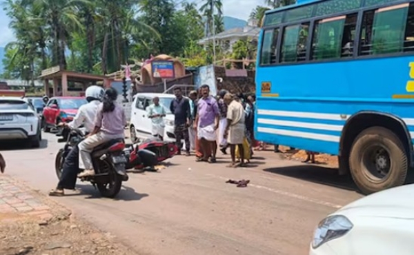 കൊട്ടിയൂർ ചുങ്കക്കുന്നിൽ ദാരുണമായ ബൈക്ക് അപകടം: പച്ചക്കറി വ്യാപാരിക്ക് ദാരുണാന്ത്യം