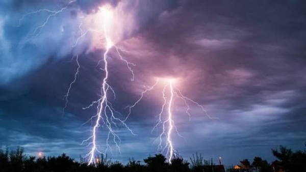 LIGHTNING STRIKE