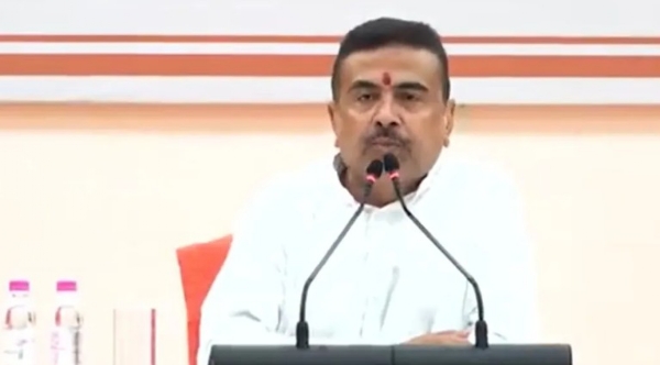 ആർ.ജി കർ മെഡിക്കൽ കോളേജ് കേസ്: അന്വേഷണത്തിൽ വീഴ്ച വരുത്തിയ മൂന്ന് ഐപിഎസ് ഉദ്യോഗസ്ഥരെ ബംഗാൾ സർക്കാർ സസ്പെൻഡ് ചെയ്തു