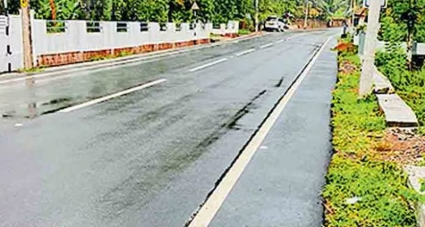 മലയോര ഹൈവേ നവീകരണം: 83 കോടി ചെലവാക്കിയിട്ടും പണി പാതിവഴിയിൽ; കോൺക്രീറ്റിംഗിലും ഓവുചാൽ നിർമ്മാണത്തിലും വൻ ക്രമക്കേടെന്ന് പരാതി