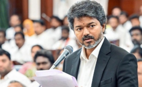 യുഡിഎഫ് സർക്കാർ സത്യപ്രതിജ്ഞ തിങ്കളാഴ്ച; തമിഴ്നാട് മുഖ്യമന്ത്രി വിജയ്യും കോൺഗ്രസ് ദേശീയ നേതാക്കളും തിരുവനന്തപുരത്തെത്തും