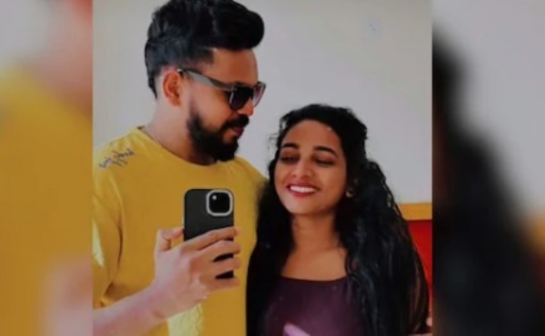 പേരാമ്പ്രയിൽ കാർ കത്തി യുവതി മരിച്ച സംഭവം: ആത്മഹത്യയെന്ന നിഗമനത്തിൽ പോലീസ്; മരണത്തിന് തൊട്ടുമുമ്പ് പെട്രോൾ വാങ്ങിയതായി കണ്ടെത്തൽ