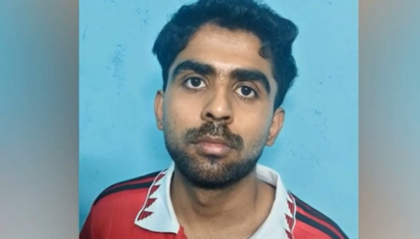 കൊച്ചി കാക്കനാട്ട് വൻ ലഹരിവേട്ട: എൽ.എസ്.ഡി സ്റ്റാമ്പുകളും ഹൈബ്രിഡ് കഞ്ചാവുമായി രണ്ടുപേർ പിടിയിൽ