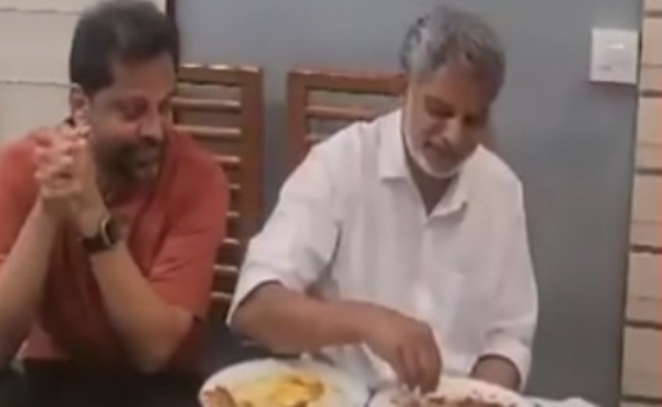 എസ്ഡിപിഐ നേതാവുമായുള്ള എ. വിജയരാഘവന്റെ കൂടിക്കാഴ്ച: വിവാദ വീഡിയോയ്ക്കെതിരെ വിശദീകരണവുമായി സി.പി.ഐ.എം മലപ്പുറം ജില്ലാ സെക്രട്ടറിയേറ്റ് എസ്ഡിപിഐ നേതാവുമായുള്ള എ. വിജയരാഘവന്റെ കൂടിക്കാഴ്ച: വിവാദ വീഡിയോയ്ക്കെതിരെ വിശദീകരണവുമായി സി.പി.ഐ.എം മലപ്പുറം ജില്ലാ സെക്രട്ടറിയേറ്റ്